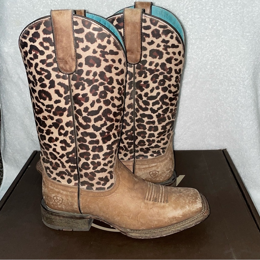 Women’s Ariat boots